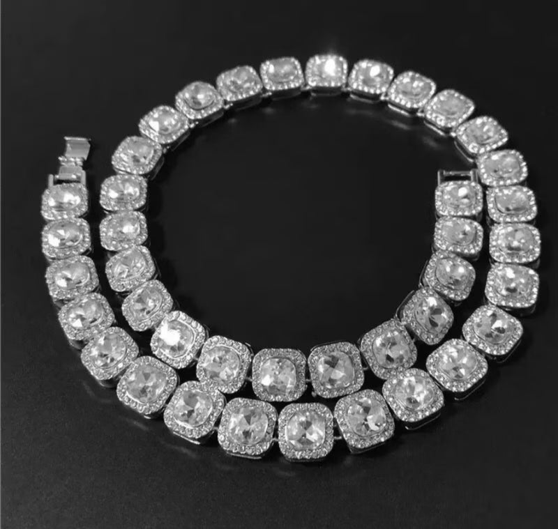Corrente ice cravejado zircônia Riviera 12mm prata